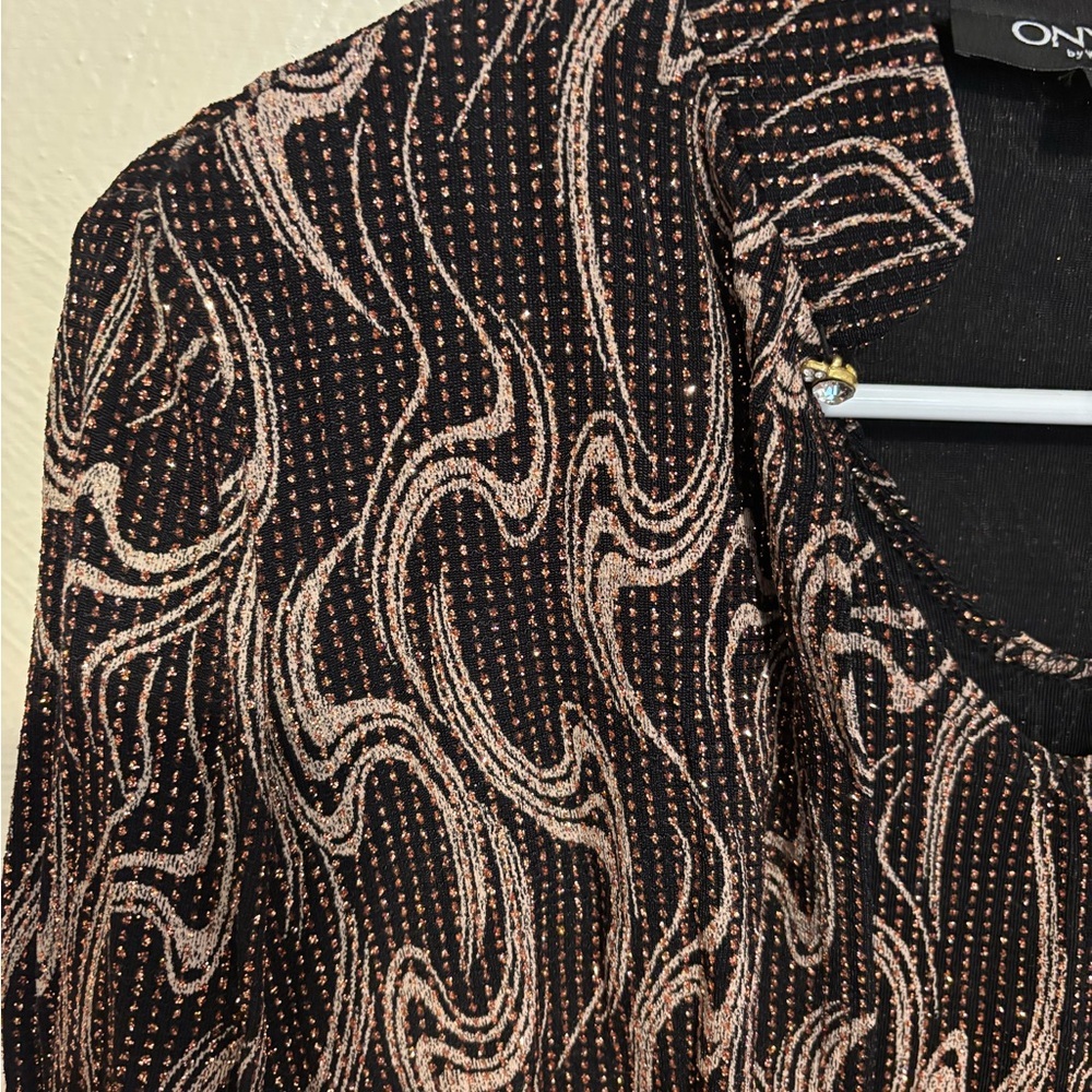 ONYX Nite Metallic Swirl Illusion Evening Top Size Small - Picture 6 of 10